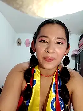 VALENTINA ROUSE  online show from September 9, 2025, 9:47 pm