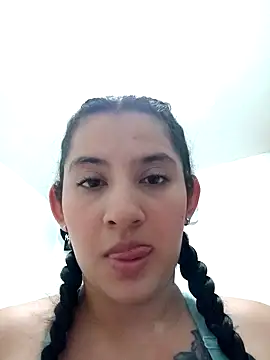 Snapshot of VALENTINA_ROUSE_ chatting on September 15, 2025, 2:39 pm VALENTINA ROUSE  online show from September 15, 2025, 2:39 pm