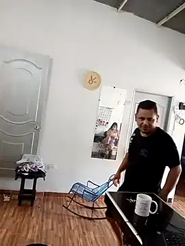 ltoro15 online show from November 2, 2025, 3:58 pm