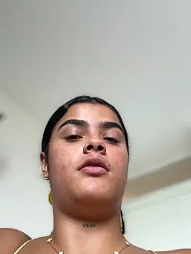 Kaily Sweet16 online show from May 5, 2026, 8:06 pm