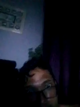 Snapshot of Ayie1822@xh chatting on November 14, 2025, 4:49 pm Ayie1822xh online show from November 14, 2025, 4:49 pm