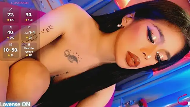 Snapshot of Andrea_Bryte chatting on September 25, 2025, 6:33 pm Andrea Bryte online show from September 25, 2025, 6:33 pm