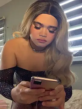 VictoriaL0ve online show from December 2, 2025, 5:46 am