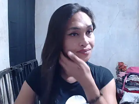 Snapshot of Wiynwyn_Delamerced1989 chatting on June 4, 2026, 12:00 pm Wiynwyn Delamerced1989 online show from June 4, 2026, 12:00 pm
