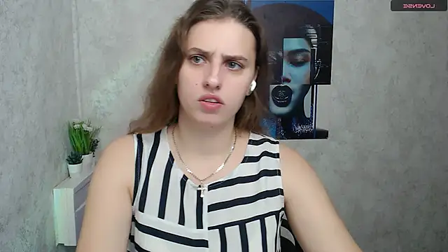 AmandaDimond  online show from November 2, 2025, 11:56 am