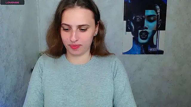 AmandaDimond  online show from May 10, 2026, 3:50 pm