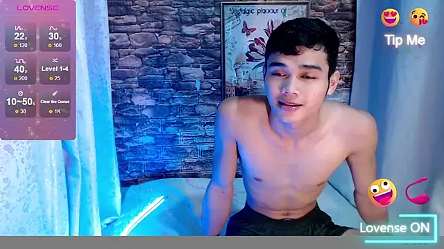 Snapshot of hot_asian01 chatting on October 31, 2025, 11:00 am hot asian01 online show from October 31, 2025, 11:00 am