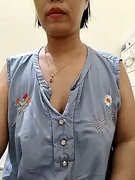 love sexy090 online show from October 12, 2025, 11:48 pm