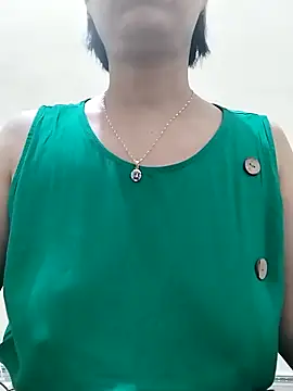 love sexy090 online show from May 6, 2026, 11:54 pm