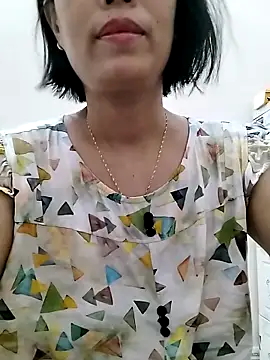 love sexy090 online show from May 15, 2026, 11:23 pm