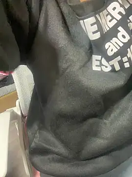 Mina048 online show from January 14, 2026, 1:28 pm