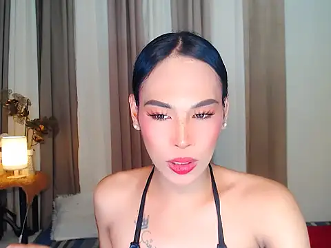 Snapshot of Savanna_White chatting on October 12, 2025, 6:29 pm Savanna White online show from October 12, 2025, 6:29 pm