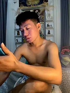 Snapshot of xshyboyx chatting on September 28, 2025, 3:56 am xshyboyx online show from September 28, 2025, 3:56 am