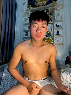 Snapshot of xshyboyx chatting on September 28, 2025, 4:01 pm xshyboyx online show from September 28, 2025, 4:01 pm