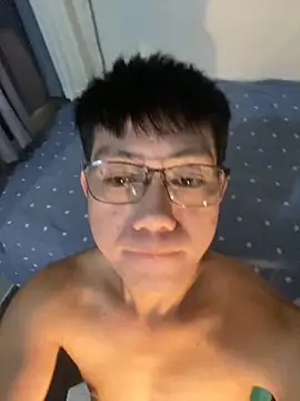 Snapshot of xshyboyx chatting on October 17, 2025, 4:26 am xshyboyx online show from October 17, 2025, 4:26 am