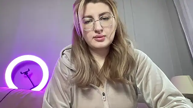 Kadayy1 online show from October 15, 2025, 4:45 am