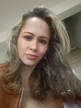 Snapshot of Miasiren chatting on September 30, 2025, 5:18 pm Miasiren online show from September 30, 2025, 5:18 pm