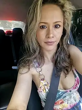 Miasiren online show from June 27, 2026, 4:12 pm