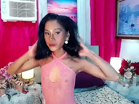 sassylatina online show from November 21, 2025, 4:49 pm