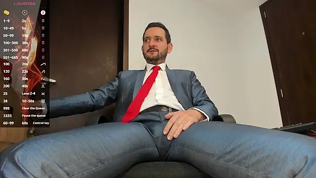 KarlBoss1 online show from October 10, 2025, 10:09 pm