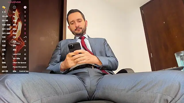 KarlBoss1 online show from October 15, 2025, 10:59 am