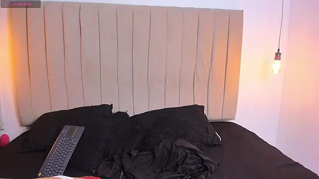 Snapshot of ana_foxi chatting on October 4, 2025, 2:53 am ana foxi online show from October 4, 2025, 2:53 am