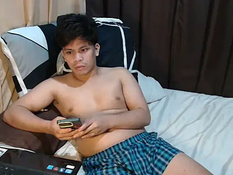 Snapshot of cumwhat_me chatting on August 3, 2026, 5:50 am cumwhat me online show from August 3, 2026, 5:50 am