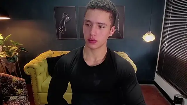 Snapshot of deivid_parker chatting on October 18, 2025, 1:34 pm deivid parker online show from October 18, 2025, 1:34 pm