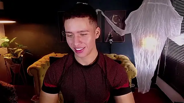 Snapshot of deivid_parker chatting on November 1, 2025, 2:08 pm deivid parker online show from November 1, 2025, 2:08 pm