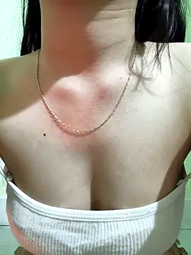 Mina-2468 online show from February 8, 2026, 3:26 pm