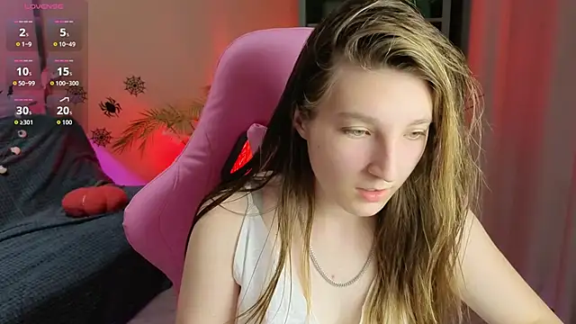 Snapshot of Mia_Myles chatting on October 26, 2025, 10:21 am Mia Myles online show from October 26, 2025, 10:21 am