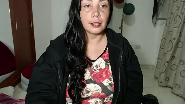 Vivian milf paint online show from September 13, 2025, 3:17 am