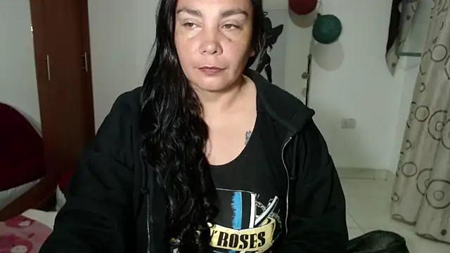 Vivian milf paint online show from September 18, 2025, 3:30 am