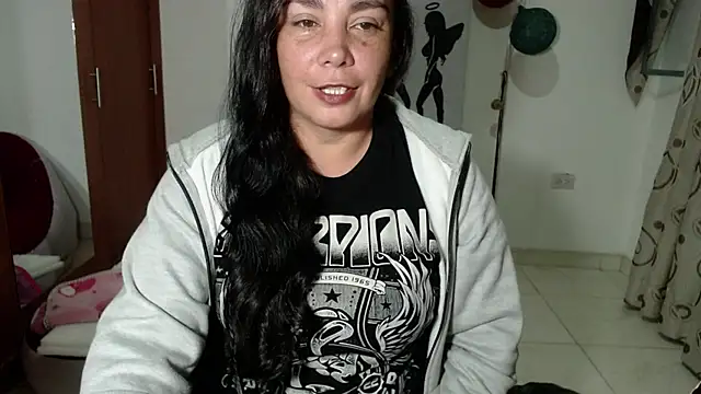 Vivian milf paint online show from September 23, 2025, 3:20 am