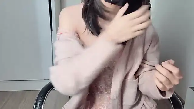 Ryeon 99 online show from January 10, 2026, 3:08 am