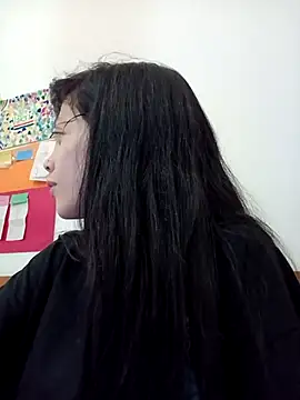 Snapshot of Paula_Alameda chatting on October 25, 2025, 2:19 am Paula Alameda online show from October 25, 2025, 2:19 am