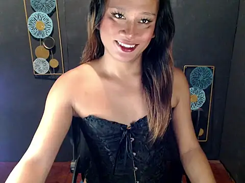 Snapshot of dominantTransfucker chatting on October 31, 2025, 9:05 pm dominantTransfucker online show from October 31, 2025, 9:05 pm