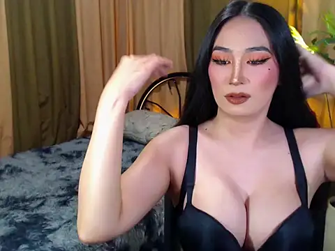 MALICIOUS EVA online show from November 11, 2025, 11:38 pm