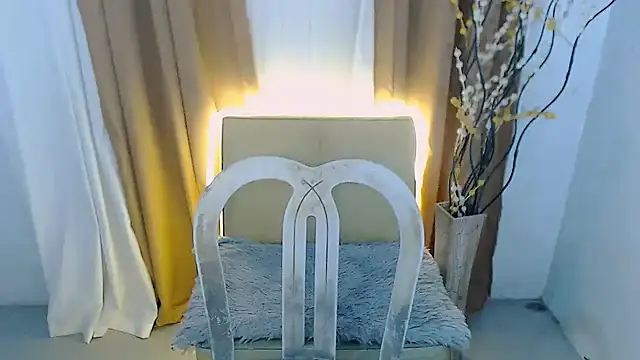 seductive nikki online show from November 11, 2025, 9:15 pm