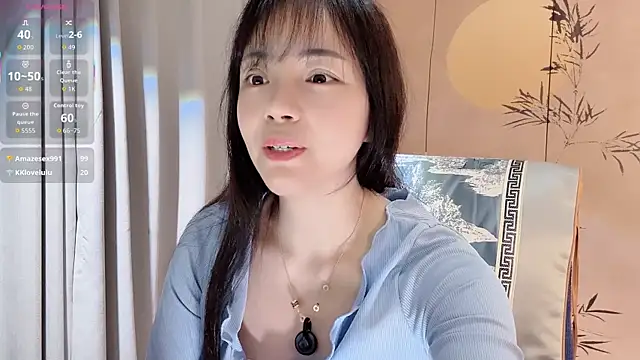 xinxin520-baby online show from May 14, 2026, 1:23 am