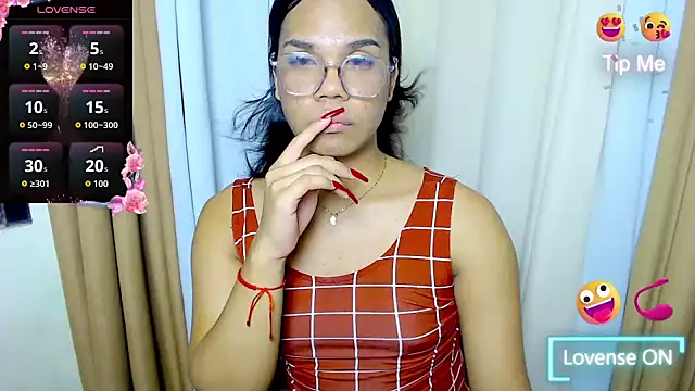 Dream Mistress online show from October 22, 2025, 5:13 pm