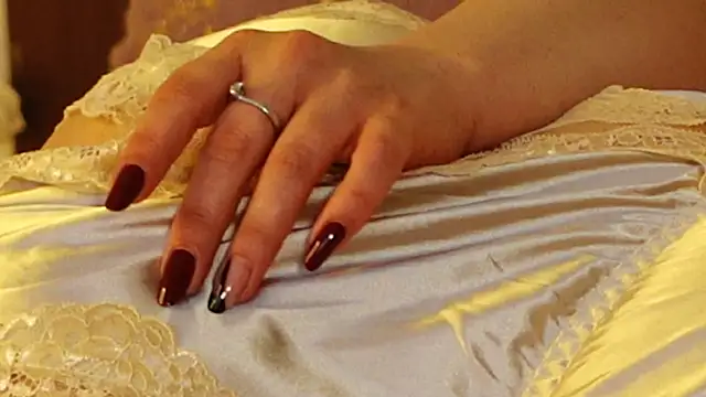 TanyaJade888 online show from October 21, 2025, 8:53 pm