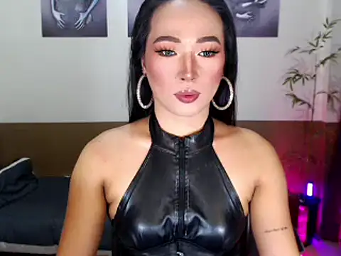 Spicy kinky online show from April 26, 2026, 5:21 pm