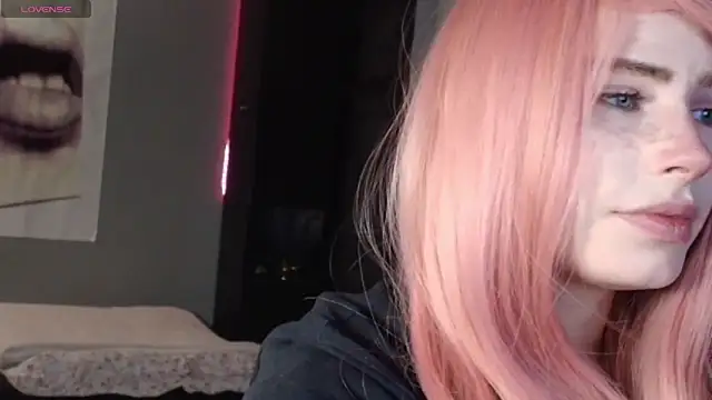 PieraMarch online show from February 17, 2026, 8:04 pm