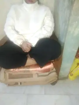 dolly 009  online show from November 14, 2025, 2:43 am