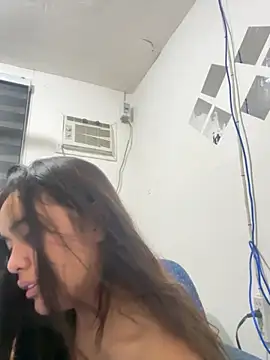 Snapshot of urasianlady chatting on October 5, 2025, 12:25 pm urasianlady online show from October 5, 2025, 12:25 pm