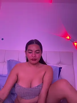 Snapshot of urasianlady chatting on October 9, 2025, 3:43 pm urasianlady online show from October 9, 2025, 3:43 pm