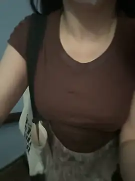 Meii-meyy online show from October 5, 2025, 4:16 pm