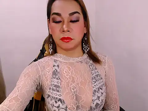 xxMistressWildKimxx online show from September 11, 2025, 12:22 am