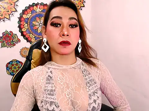 xxMistressWildKimxx online show from October 15, 2025, 3:45 pm